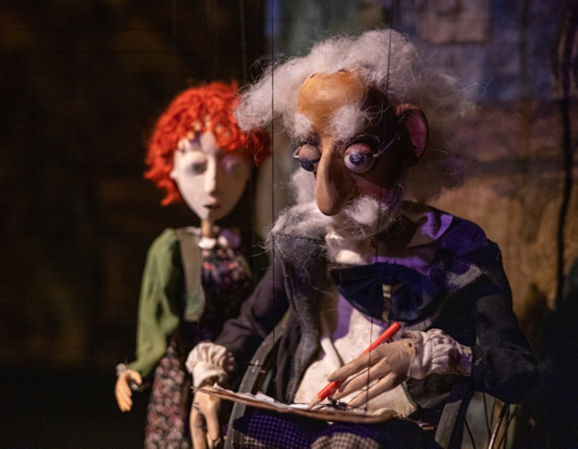 Alfred <br> and Violetta